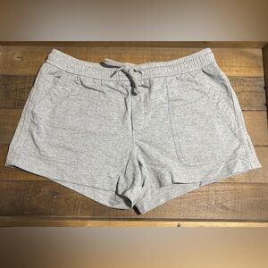 Athleta Farallon Heathered Shorts
Semi Fitted, women’s size 14